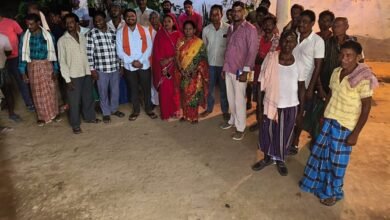 भाजपा मंडल अध्यक्ष बसना नरेन्द्र यादव के नेतृत्व में बूथ स्तरीय बैठक में विकास, सुरक्षा और संगठन सशक्तिकरण पर जोर.. 6 IMG 20251026 WA0019