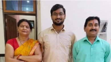 IAS अक्षय पटेल ने दूसरे अटेम्प्ट में कैसे क्लियर किया UPSC? बता दिया अपनी सफलता का सीक्रेट 3 Screenshot 20251031 080530