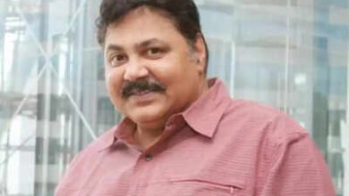 सतीश शाह को श्रद्धांजलि देने पहुंचे दिलीप जोशी-रूपाली गांगुली, आज होगा अंतिम संस्कार 4 satish shah