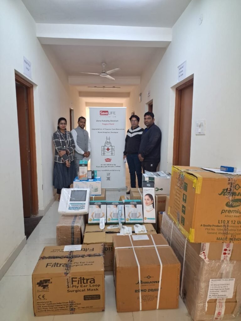 सेवलाइफ फाउंडेशन और पार्ले बिस्कुट्स प्राइवेट लिमिटेड ने नागपुर के ग्रामीण अस्पतालों को महत्वपूर्ण शल्य चिकित्सा उपकरण सौंपे 1 Untitled 768x1024 Zf8f5l