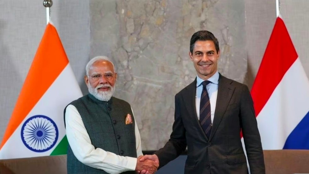भारत ने खारिज की प्रेस की आजादी व अल्पसंख्यकों के अधिकारों पर नीदरलैंड के पीएम की टिप्पणी, कहा- ‘समझ की कमी है’ 1 Screenshot 20260519 113326