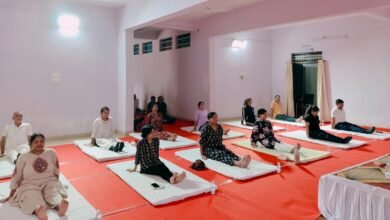 योग स्वस्थ जीवन शैली तथा बेहतर जीवन का आधार- प्रधान जिला एवं सत्र न्यायाधीश कु.संघरत्ना भतपहरी 6 IMG 20260621 WA0019