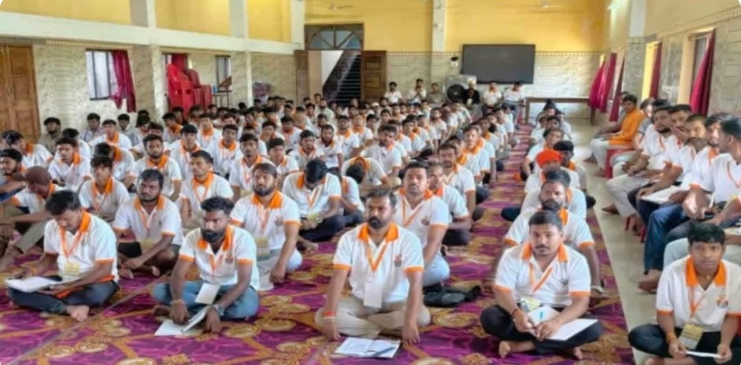 बजरंग दल का 9 दिवसीय शौर्य प्रशिक्षण वर्ग, कार्यकर्ताओं ने लिया सेवा सुरक्षा और संस्कार का संकल्प 1 Screenshot 20260603 133004