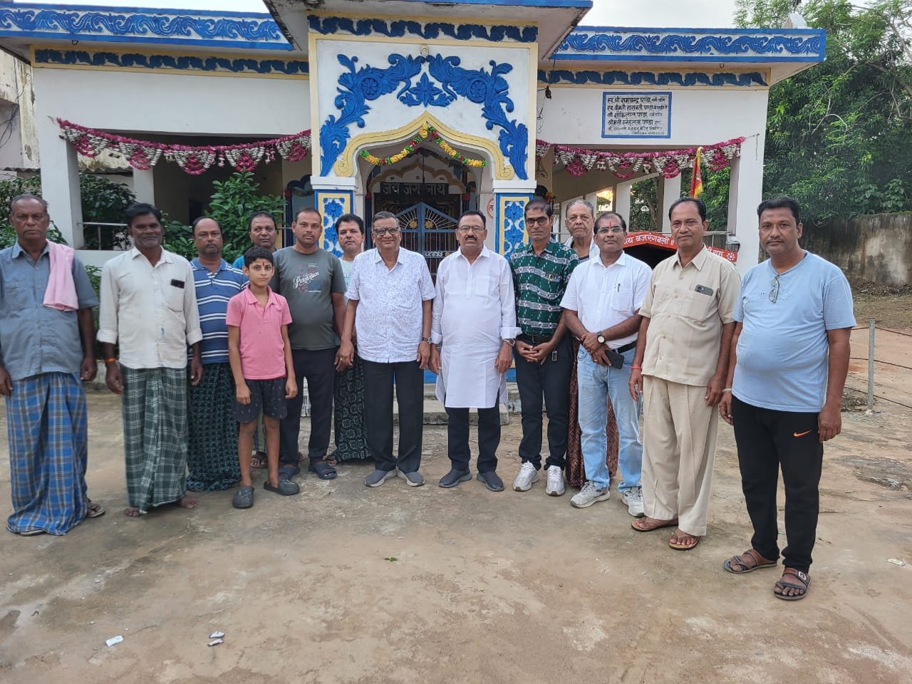 उत्कल ब्राह्मण समाज पिथौरा के सदस्यता अभियान का तिलंजनपुर मे हुआ स्वागत 1 IMG 20260727 WA0006