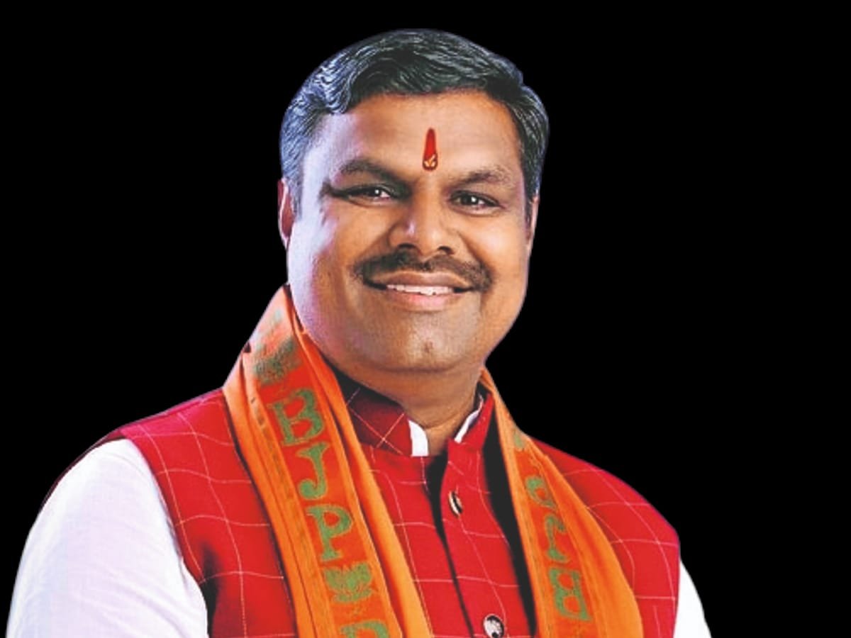 वीएसके ऐप में तकनीकी त्रुटियों का होगा शीघ्र समाधान, तकनीकी समस्या के कारण किसी शिक्षक का वेतन नहीं कटेगा : शिक्षा मंत्री गजेंद्र यादव* 1 IMG 20260730 WA0032
