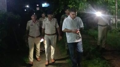 पुलिस अधीक्षक श्री जितेंद्र कुमार यादव द्वारा मध्य रात्रि में थाना पिपरिया व चौकी दशरंगपुर का किया गया औचक निरीक्षण 6 IMG 20260801 WA0006