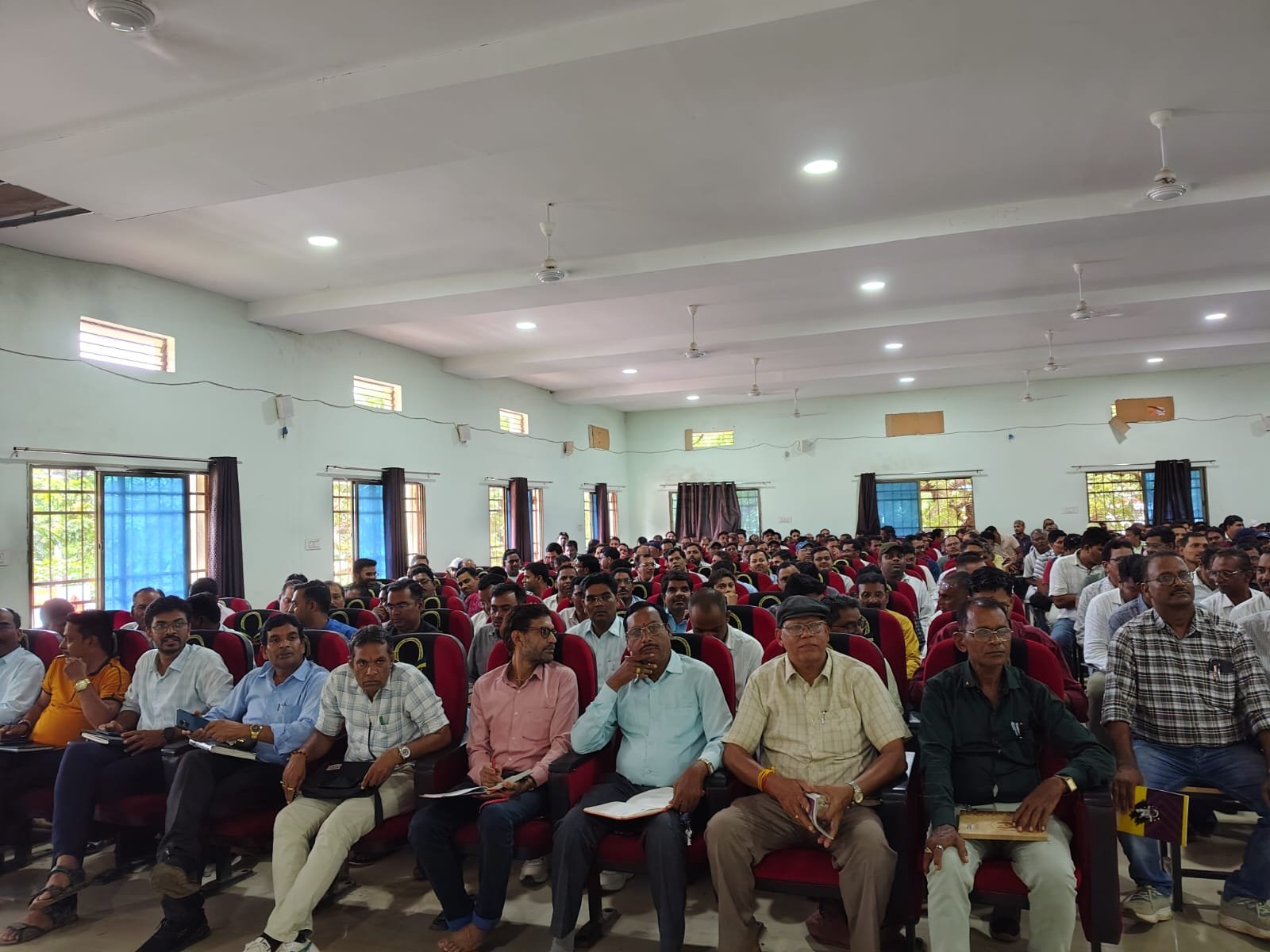 जिला शिक्षा अधिकारी ने इंस्पायर अवार्ड मानक एवं राष्ट्रीय बाल विज्ञान कांग्रेस पर दिए विस्तृत दिशा-निर्देश 1 IMG 20260814 WA0014