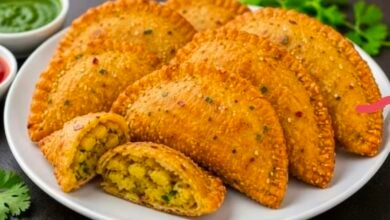 शाम की चाय के साथ बनाएं गेहूं के आटे और आलू का कुरकुरा नाश्ता, बिना मैदा तैयार होगा समोसे जैसा चटपटा स्वाद 6 Screenshot 20260812 234114