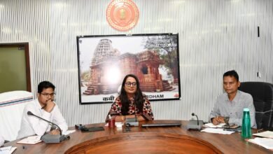 ई-ऑफिस के माध्यम से शत-प्रतिशत कार्य संपादन, समय पर कार्यालय में उपस्थिति और लंबित प्रकरणों के शीघ्र निराकरण पर दिया जोर* 5 IMG 20260907 WA0018