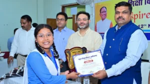 इंस्पायर अवार्ड योजना से बच्चों में नवाचार और वैज्ञानिक सोच को मिल रहा प्रोत्साहन – शिक्षा मंत्री गजेन्द्र यादव 1 1005 300x169 V2dvKj