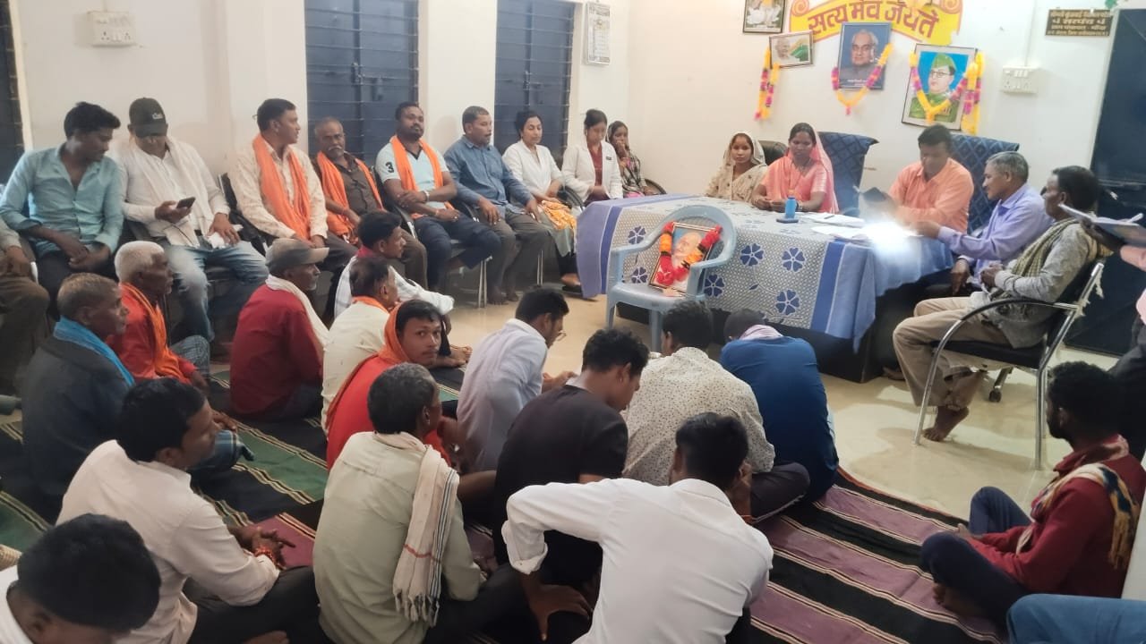 अपने विकास के लिए विकसित ग्राम पंचायत प्लान तैयार करने जुटे ग्रामीण* 1 IMG 20261003 WA0028