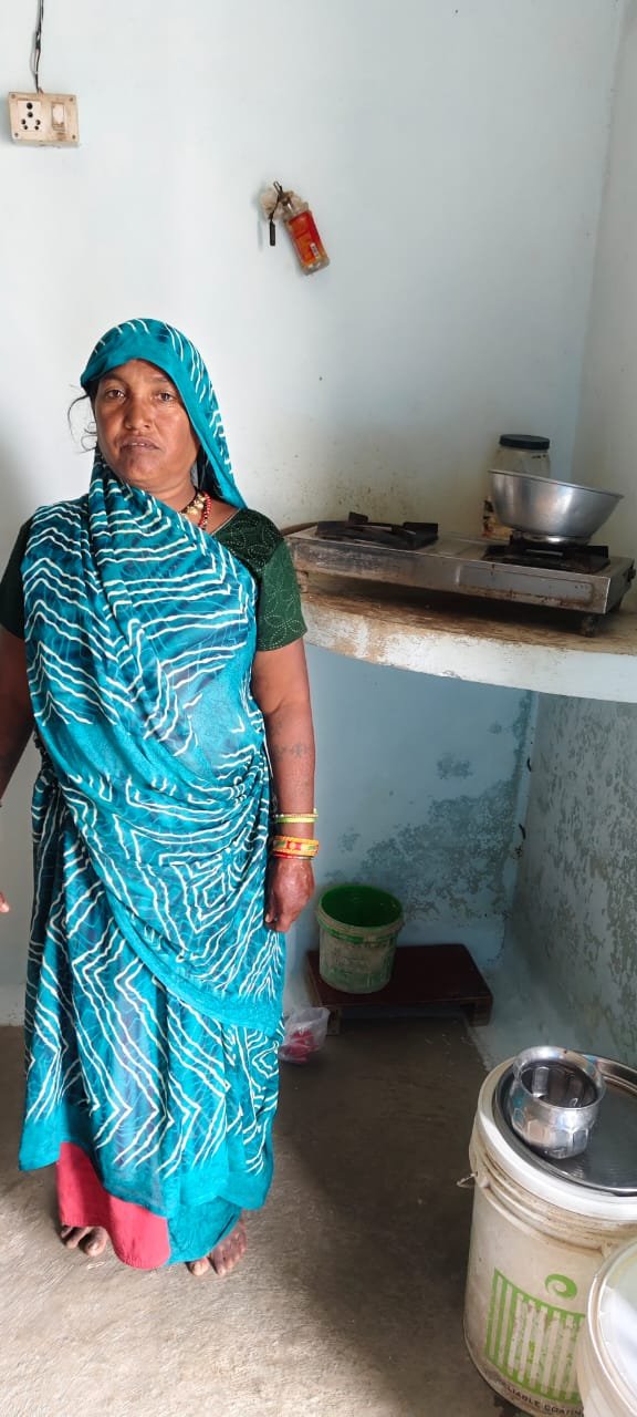 प्रधानमंत्री आवास से मिला सुरक्षित आशियाना और अभिसरण से मिला सम्मानजनक और सुविधायुक्त जीवन* 1 IMG 20261014 WA0027