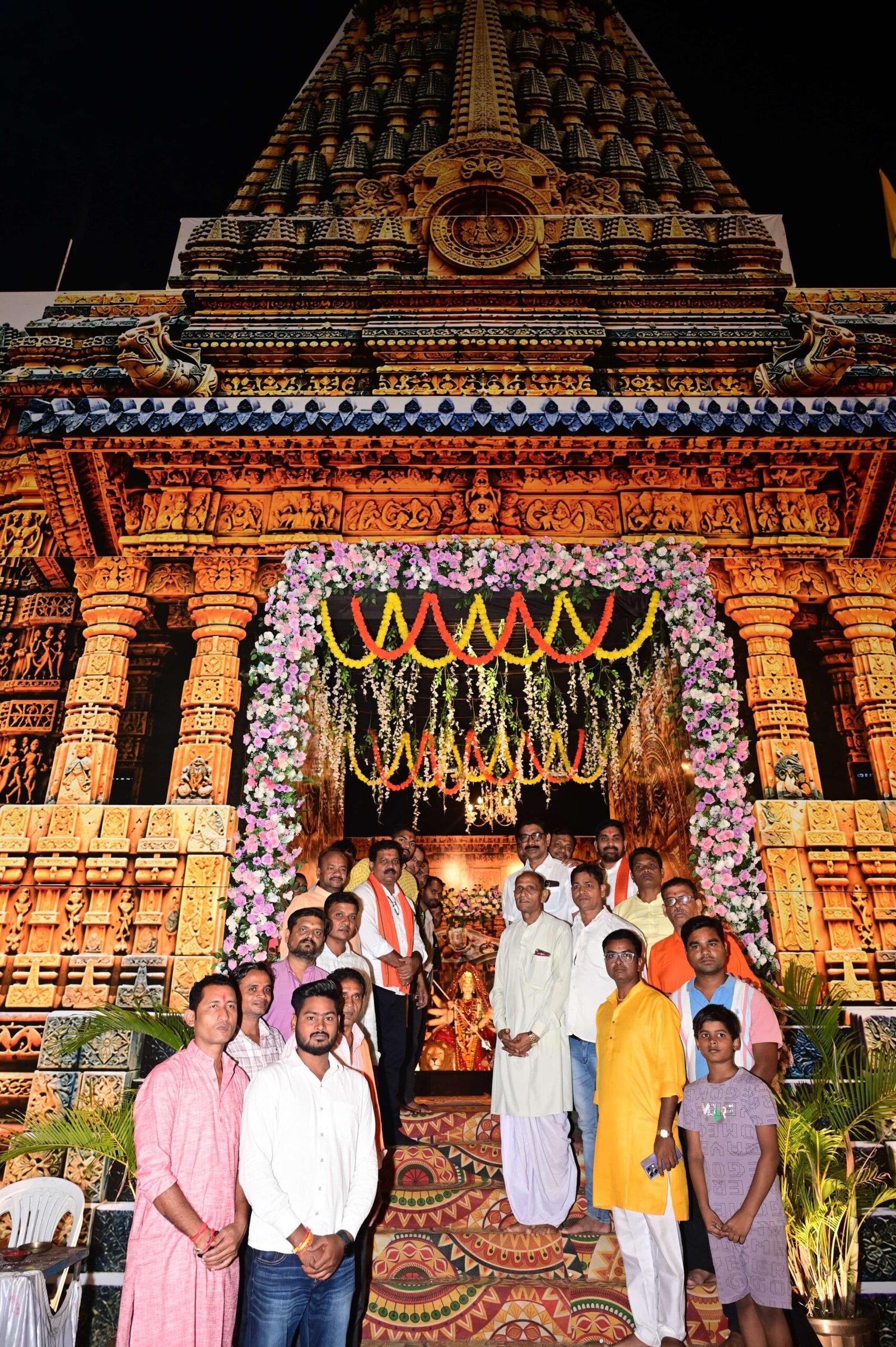 *मां दुर्गा के दर्शन कर माता के जसगीतों में हुए शामिल, श्रद्धालुओं के साथ बजाए मंजीरे* 1 IMG 20261020 WA0010 scaled