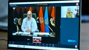 नक्सलवाद से मिले घावों पर मरहम लगाकर हर पीड़ित को सम्मानपूर्ण जीवन देना हमारा संकल्प : अमित शाह 1 Oct 26 233 300x169 KgEfj4