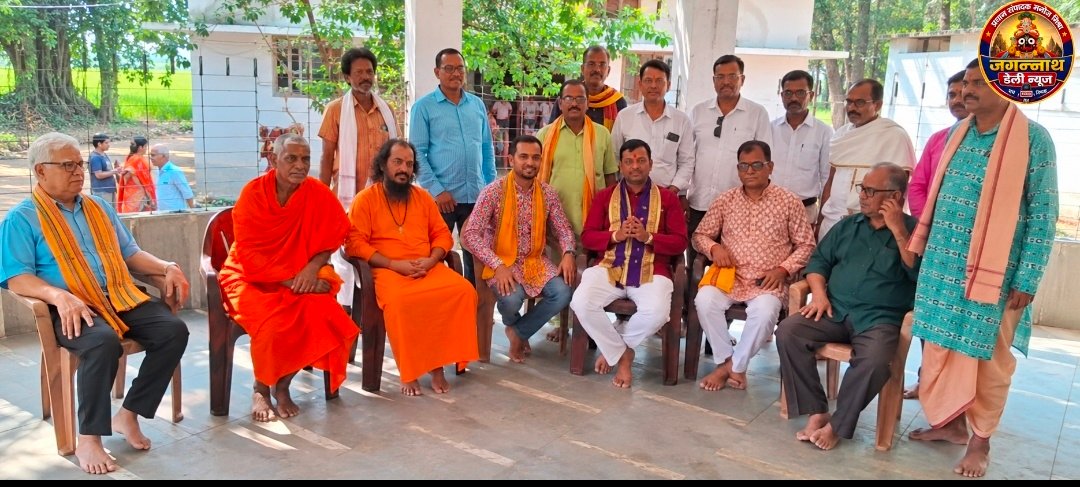 सांसद प्रदीप पुरोहित ने श्रीराम बाबा मठ का दौरा 1 Screenshot 20261020 213756